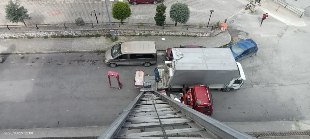 Trabzon Atapark ve Gülbahar hatun Mahallesi evden eve nakliyat ve resmi kurumlar çevresinde asansörlü evden eve nakliyat